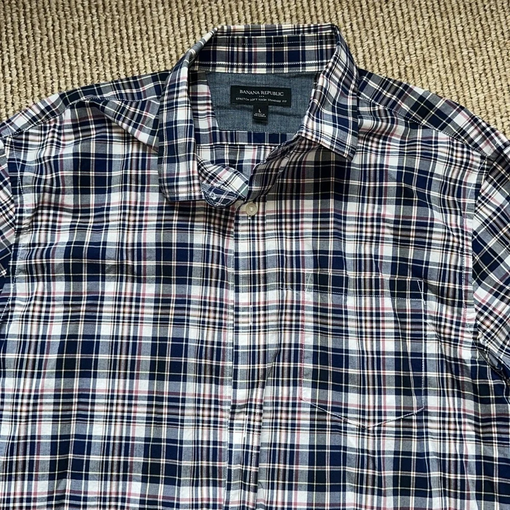 Banana Republic Men's Standard Fit large blue white plaid collar button down